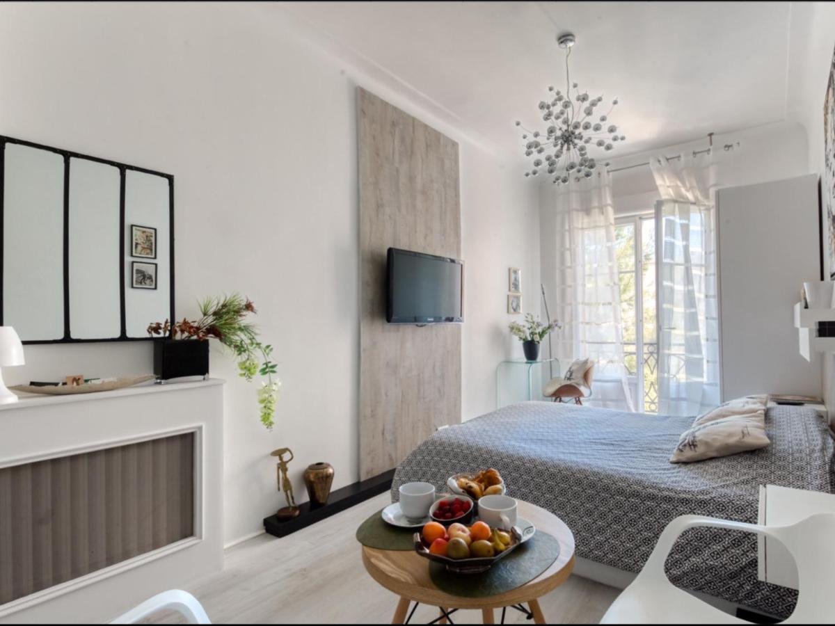 La Croisette - Superbe Studio Au Mythique Palais Miramar Cannes Luaran gambar